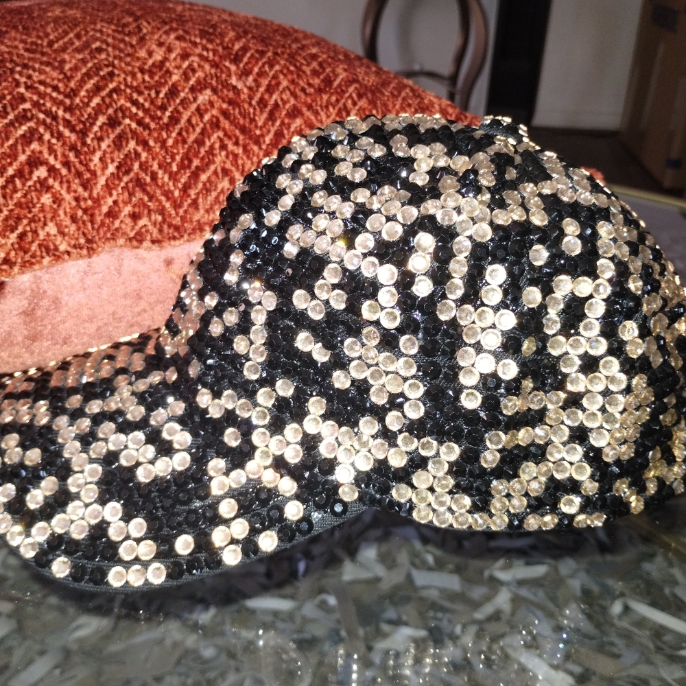 Stones cap Beautiful